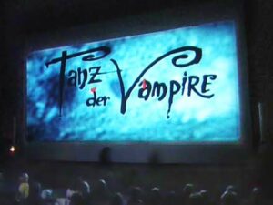 Leinwand beim Freiluftkino 2008 im Kinomuseum Vollbüttel