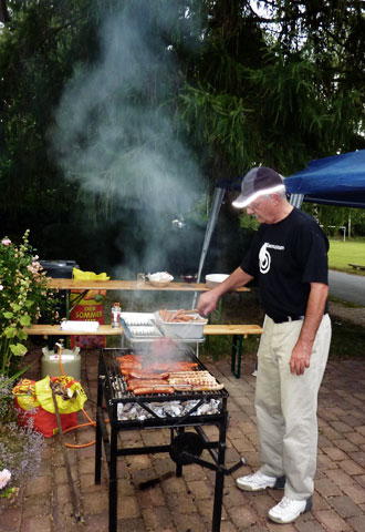 Grill beim Freiluftkino 2009 im Kinomuseum Vollbüttel